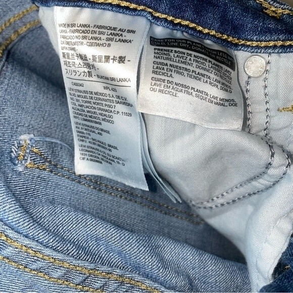 Levi's 711 Size 25 Skinny Jean Light Wash - Picture 10 of 10